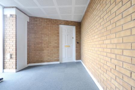 2 bedroom Flat to let in Addison Drive, Trinity Mead, Stratford-upon-Avon, CV37