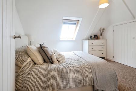 1 bedroom Flat for sale in School Road, Wellesbourne, CV35