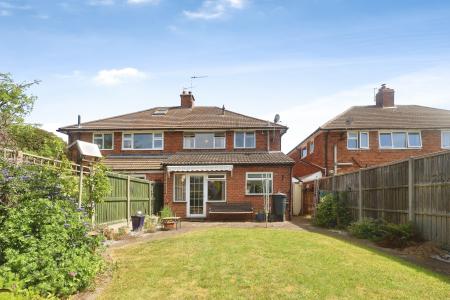 3 bedroom Semi-detached house for sale in Halford Road, Stratford-upon-Avon, CV37