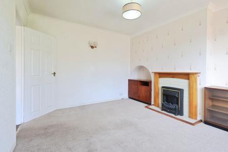 3 bedroom Semi-detached house for sale in Halford Road, Stratford-upon-Avon, CV37