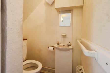 3 bedroom Semi-detached house for sale in Halford Road, Stratford-upon-Avon, CV37