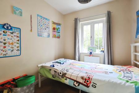 3 bedroom Semi-detached house to let in Chaucer Close, Trinity Mead, Stratford-upon-Avon, CV37