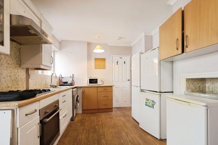 3 bedroom Terraced House to let in Maple grove, Central, Stratford-upon-Avon, CV37