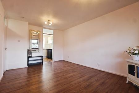 2 bedroom Flat to let in New Street, Central, Stratford-upon-Avon, CV37