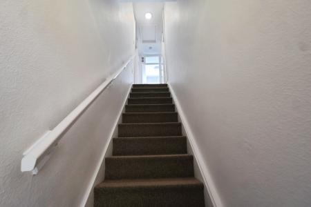 2 bedroom Flat to let in New Street, Central, Stratford-upon-Avon, CV37
