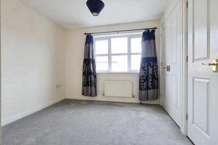 2 bedroom Terraced House to let in Sandown Close, Stratford-upon-Avon, CV37