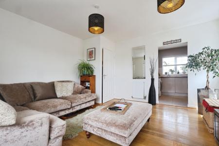 2 bedroom Flat for sale in Betjeman Road, Trinity Mead, Stratford-upon-Avon, CV37
