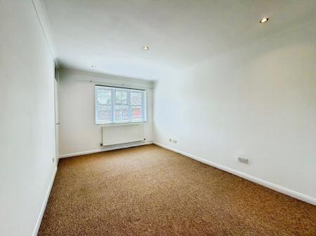 2 bedroom Maisonette to let in New Street, Stratford-upon-Avon, CV37