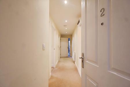 2 bedroom Flat to let in Shipston Road, Central, Stratford-upon-Avon, CV37