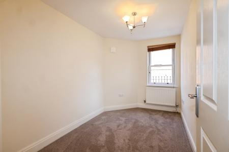 2 bedroom Flat to let in Shipston Road, Central, Stratford-upon-Avon, CV37