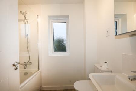 2 bedroom Semi-detached house for sale in Hopper Avenue, Stratford-upon-Avon, CV37