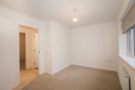 2 bedroom Semi-detached house for sale in Hopper Avenue, Stratford-upon-Avon, CV37