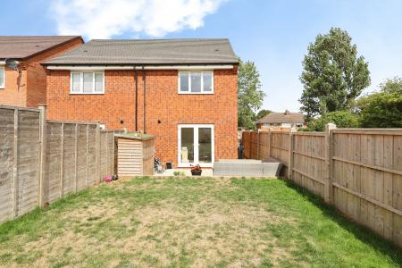 2 bedroom Semi-detached house for sale in Hopper Avenue, Stratford-upon-Avon, CV37
