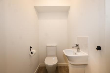 2 bedroom Semi-detached house for sale in Hopper Avenue, Stratford-upon-Avon, CV37