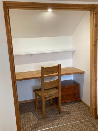 1 bedroom Flat to let in Shelbourne Road, Stratford-upon-Avon, CV37