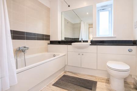 2 bedroom Flat for sale in Dickens Close, Stratford-upon-Avon, CV37