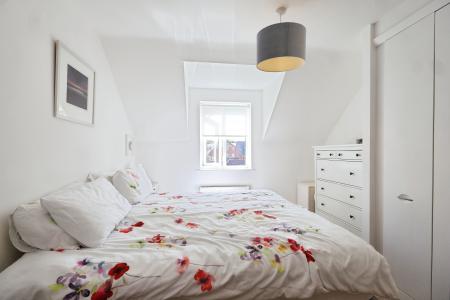 1 bedroom Flat for sale in Dickens Close, Stratford-upon-Avon, CV37
