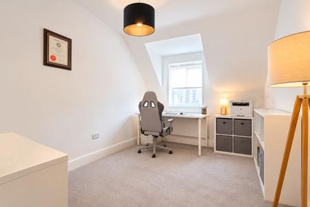 2 bedroom Flat for sale in Dickens Close, Stratford-upon-Avon, CV37