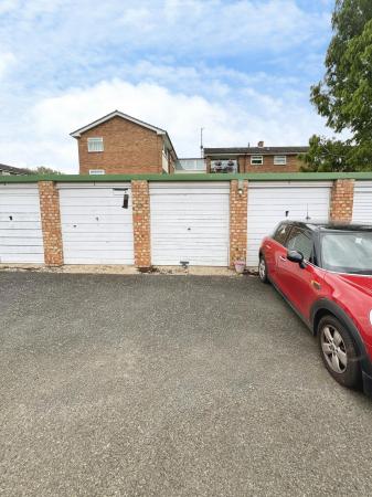 1 bedroom Garages to let in Lea Court, Stratford-upon-Avon, CV37