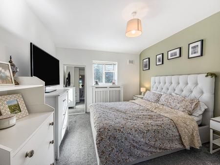 3 bedroom Semi-detached house for sale in Bearley, Stratford-upon-Avon, CV37