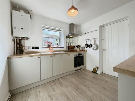 3 bedroom Semi-detached house for sale in Bearley, Stratford-upon-Avon, CV37