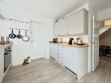 3 bedroom Semi-detached house for sale in Bearley, Stratford-upon-Avon, CV37