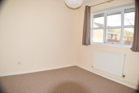 2 bedroom Maisonette to let in Chesford Grove, Stratford-upon-Avon, CV37