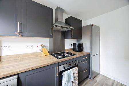 2 bedroom Semi-detached house for sale in Avalon Close, Bishopton, Stratford-upon-Avon, CV37