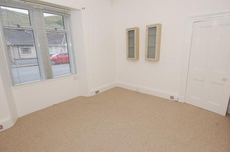 1 bedroom Flat to let in East Stirling Street., Alva, Clackmannanshire, FK12