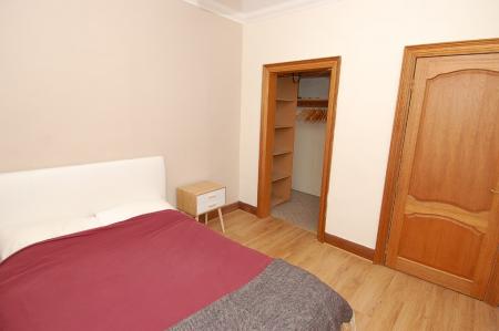 1 bedroom Flat to let in Queen Street, Stirling Town, Stirling, FK8