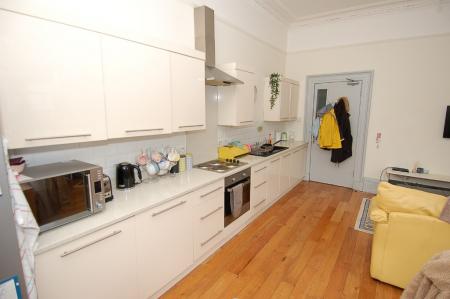 5 bedroom Semi-detached house to let in Viewfield Street, Stirling, FK8