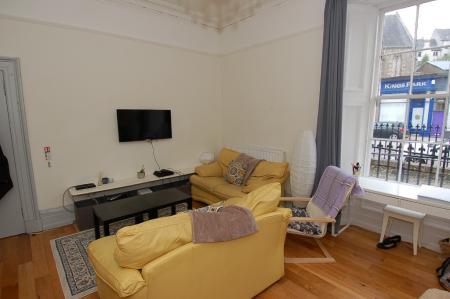 5 bedroom Semi-detached house to let in Viewfield Street, Stirling, FK8