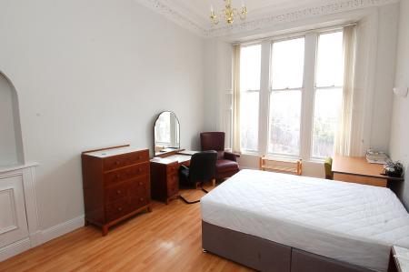 3 bedroom Flat to let in Dumbarton Road, Stirling Town, Stirling, FK8