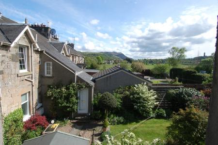 2 bedroom Flat to let in Carsaig Court, Bridge of Allan, Stirling, FK9