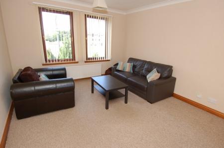 2 bedroom Flat to let in Carsaig Court, Bridge of Allan, Stirling, FK9