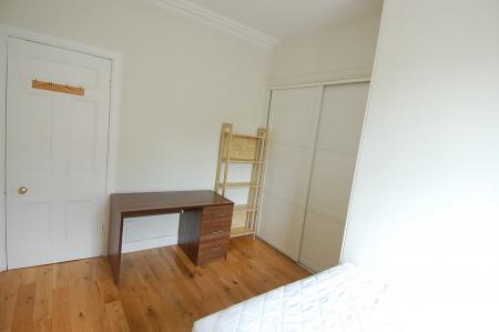 2 bedroom Flat to let in Union Street, Stirling Town, Stirling, FK8