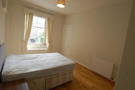 2 bedroom Flat to let in Union Street, Stirling Town, Stirling, FK8