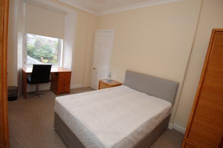 2 bedroom Flat to let in Union Steet, Stirling Town, Stirling, FK8