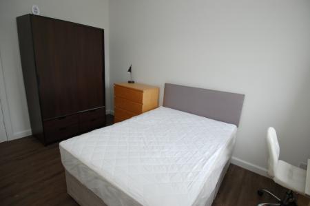 2 bedroom Flat to let in Union Steet, Stirling Town, Stirling, FK8
