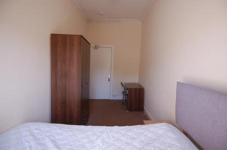 3 bedroom Flat to let in Barnton Street, Stirling, FK8