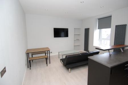1 bedroom Flat to let in Cowane Street, Stirling Town, Stirling, FK8