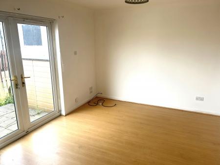 3 bedroom Semi-detached house to let in Clark Street, Bannockburn, Stirling, FK7