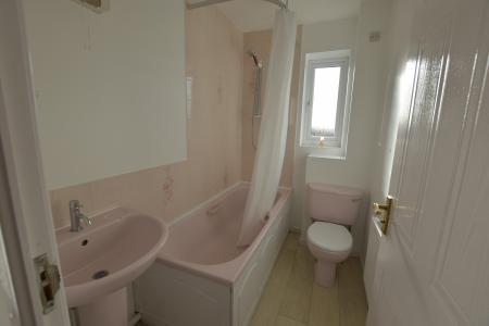 2 bedroom Town house to let in Kingsland Close, Aston Lodge Park, Stone, ST15