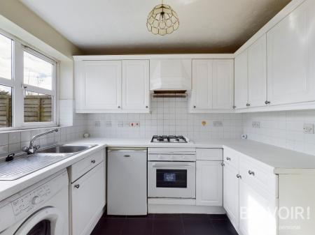 3 bedroom Semi-detached house to let in Oulton Road, Stone, ST15