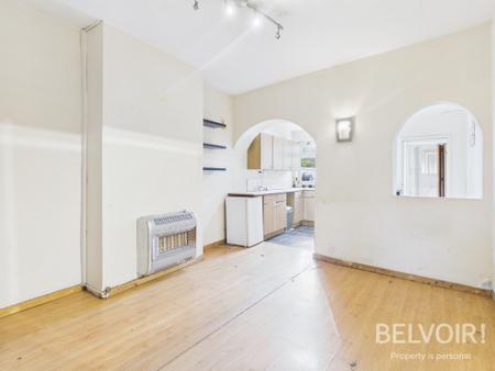 3 bedroom Terraced House for sale in Marsh Street, Stafford, ST16