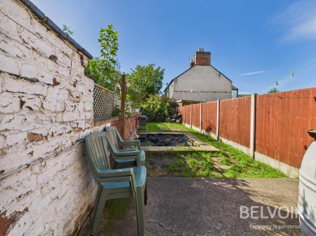 3 bedroom Terraced House for sale in Marsh Street, Stafford, ST16