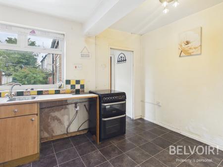 3 bedroom Terraced House for sale in Marsh Street, Stafford, ST16