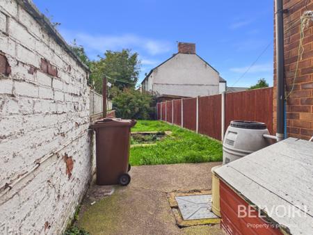 3 bedroom Terraced House for sale in Marsh Street, Stafford, ST16