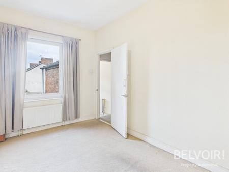 3 bedroom Terraced House for sale in Marsh Street, Stafford, ST16