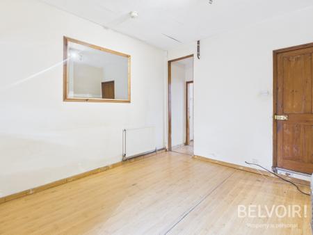 3 bedroom Terraced House for sale in Marsh Street, Stafford, ST16
